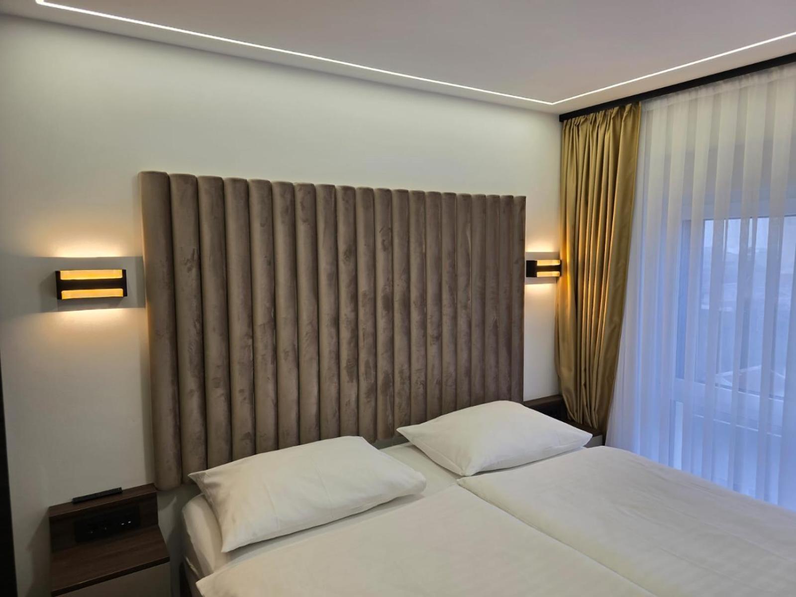 Apartamento Luxury Center- Self Check In, Two Free Private Parking *