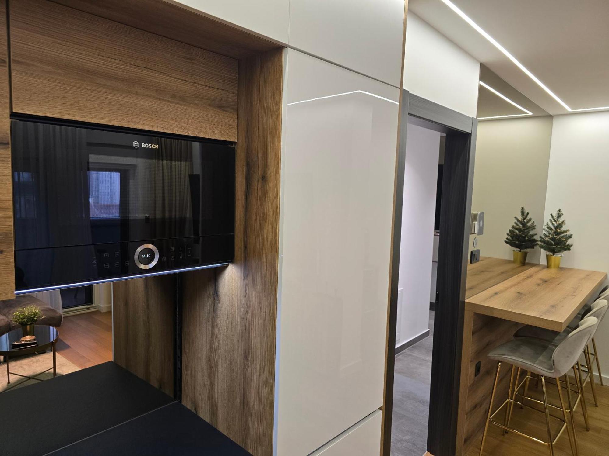Apartamento Luxury Center- Self Check In, Two Free Private Parking *